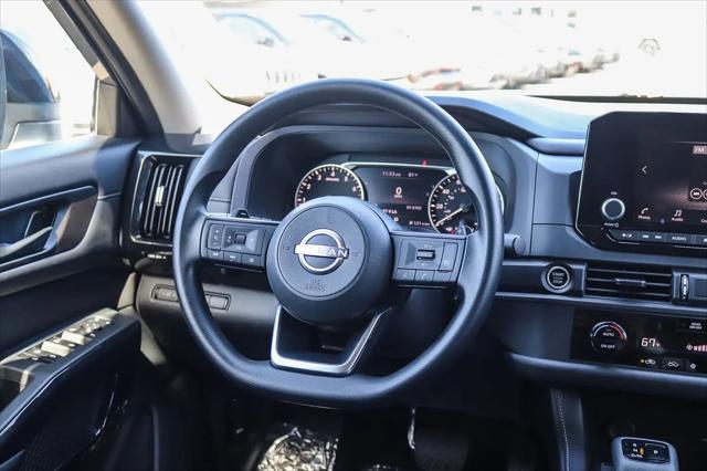 2024 Nissan Pathfinder S FWD