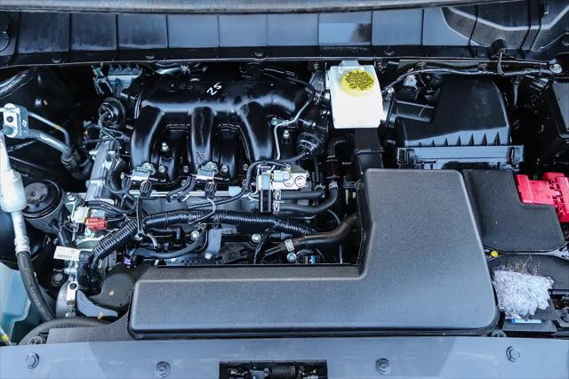 2024 Nissan Pathfinder S FWD