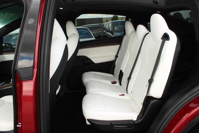 2023 Tesla Model X Base