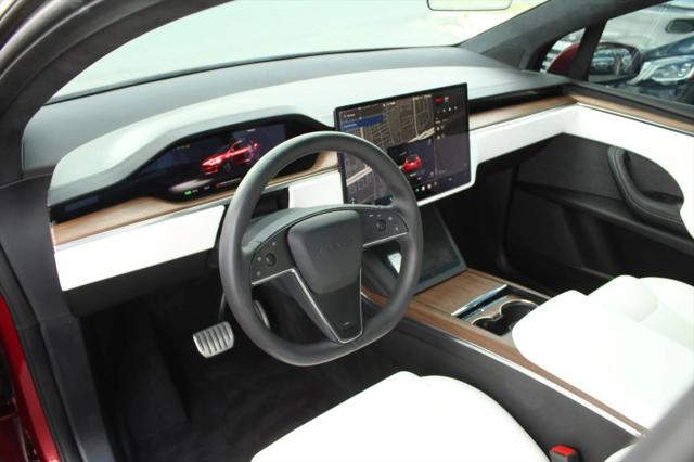 2023 Tesla Model X Base