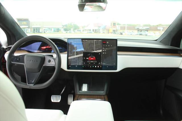 2023 Tesla Model X Base