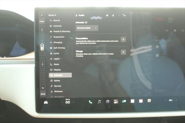 2023 Tesla Model X Base