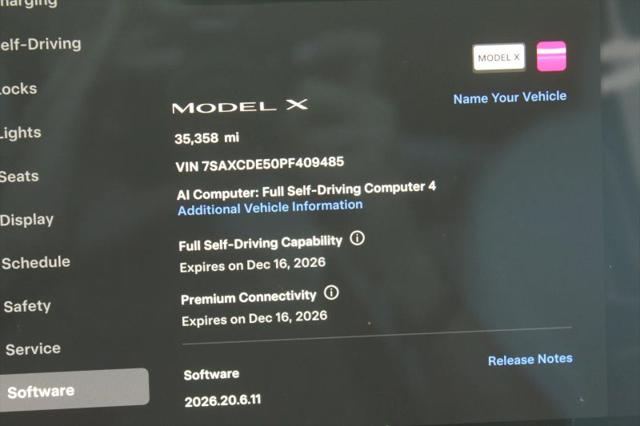 2023 Tesla Model X Base