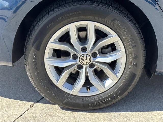 2018 Volkswagen Passat 2.0T S