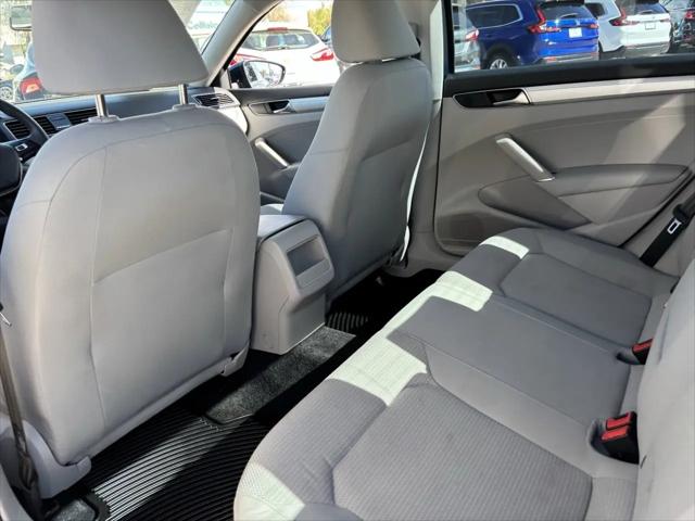2018 Volkswagen Passat 2.0T S