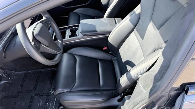 2023 Tesla Model S Standard Range