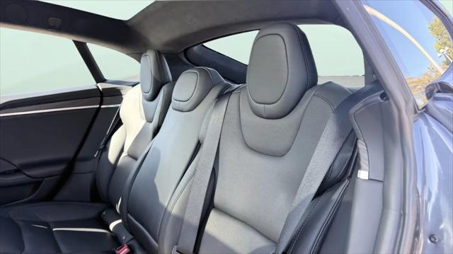 2023 Tesla Model S Standard Range