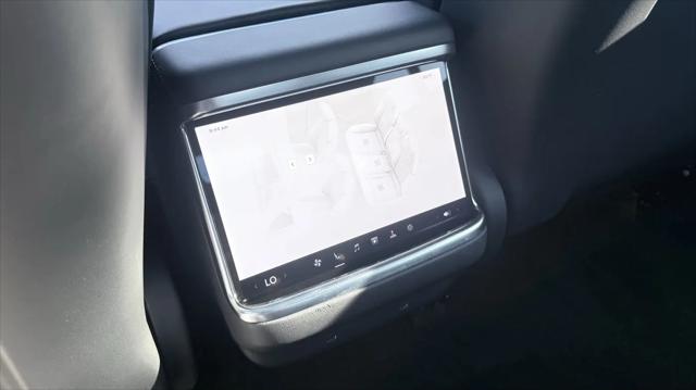 2023 Tesla Model S Standard Range