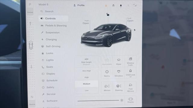 2023 Tesla Model S Standard Range