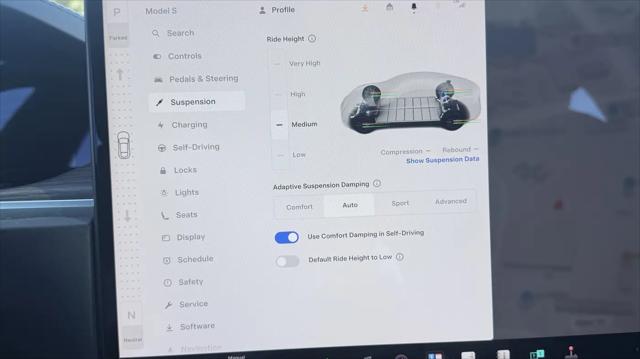 2023 Tesla Model S Standard Range