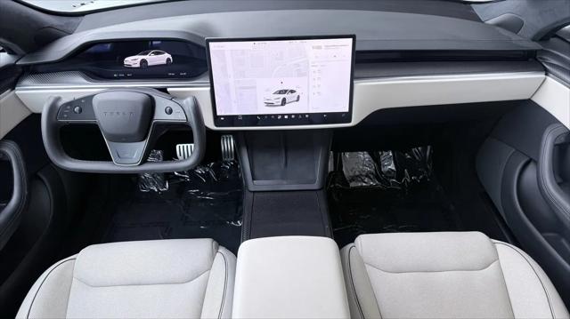 2022 Tesla Model S Plaid Tri Motor All-Wheel Drive