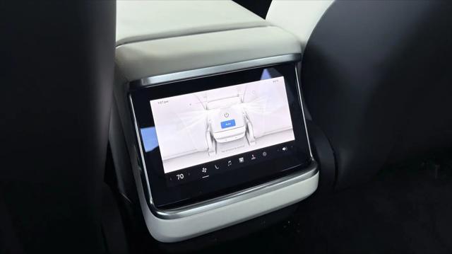 2022 Tesla Model S Plaid Tri Motor All-Wheel Drive