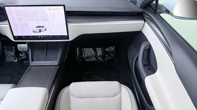 2022 Tesla Model S Plaid Tri Motor All-Wheel Drive