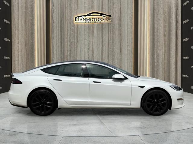 2022 Tesla Model S Plaid Tri Motor All-Wheel Drive