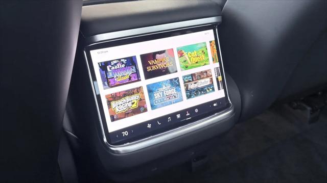 2023 Tesla Model S Standard Range