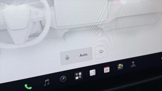 2023 Tesla Model S Standard Range
