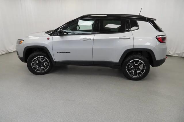 2025 Jeep Compass Trailhawk 4x4