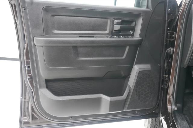 2017 Ram 2500 Tradesman Crew Cab 4x4 8 Box