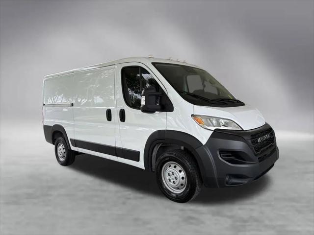 2023 Ram ProMaster Cargo Van Low Roof 136 WB