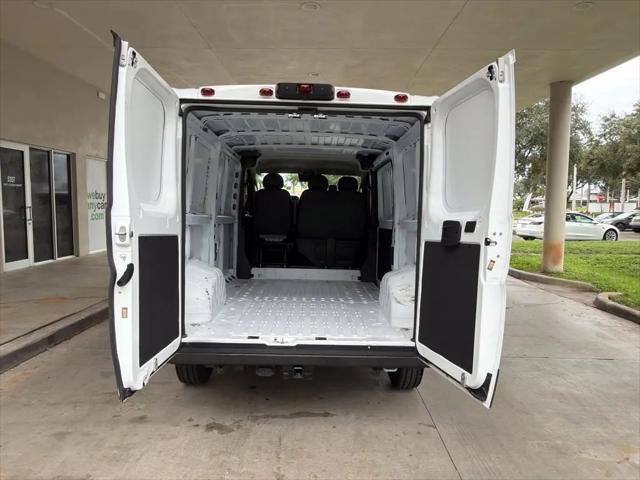 2023 Ram ProMaster Cargo Van Low Roof 136 WB