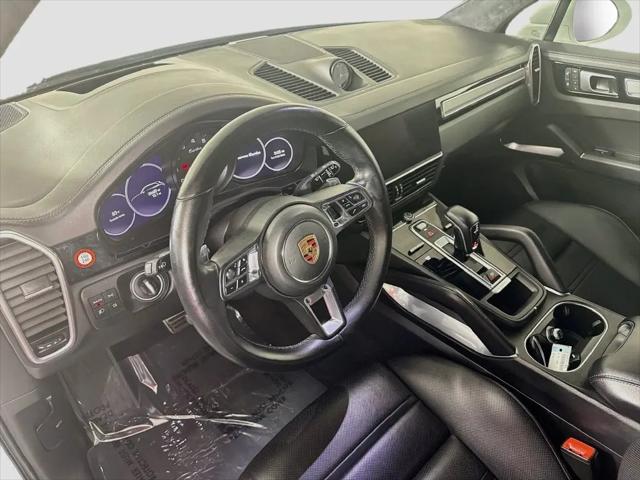 2023 Porsche Cayenne Turbo