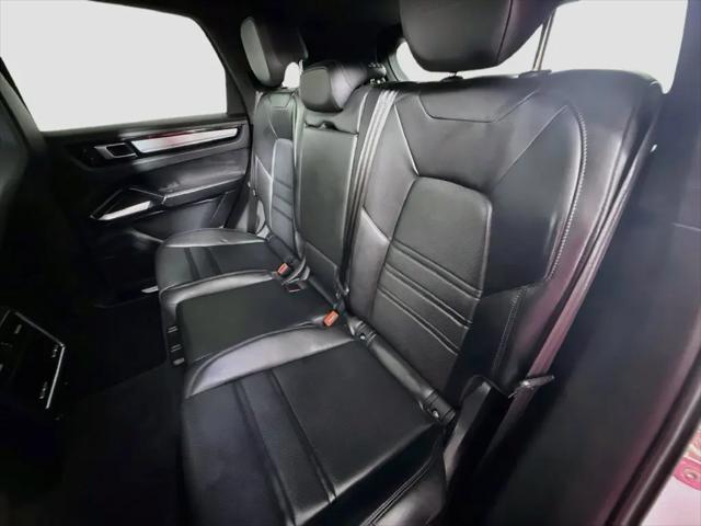 2023 Porsche Cayenne Turbo