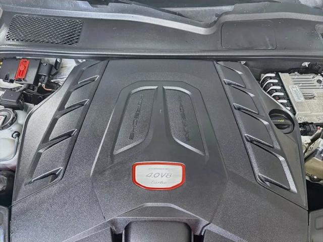 2023 Porsche Cayenne Turbo
