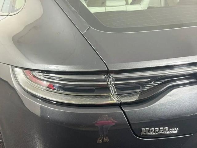 2023 Porsche Panamera 4