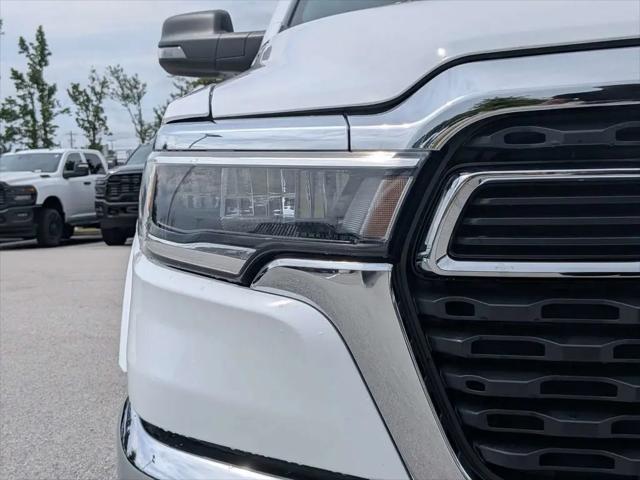 2025 Ram 1500 Big Horn Crew Cab 4x4 64 Box