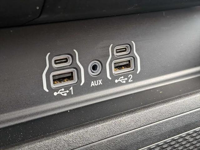 2025 Ram 1500 Big Horn Crew Cab 4x4 64 Box