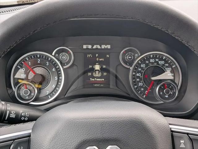 2025 Ram 1500 Big Horn Crew Cab 4x4 64 Box