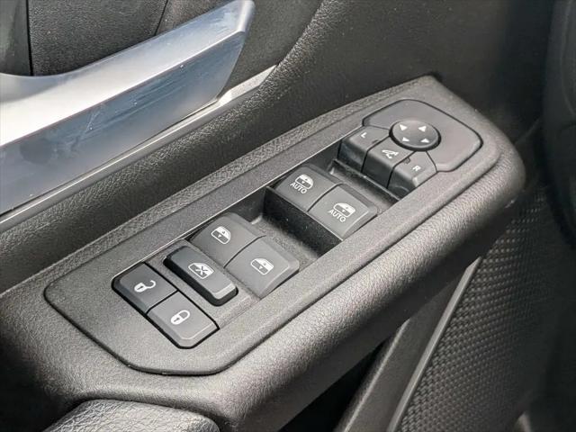 2025 Ram 1500 Big Horn Crew Cab 4x4 64 Box