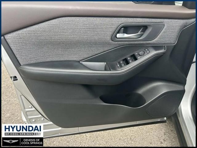 2022 Nissan Rogue SV FWD