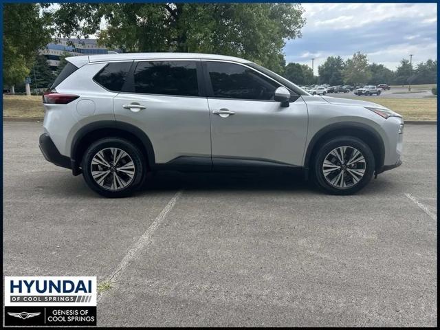2022 Nissan Rogue SV FWD