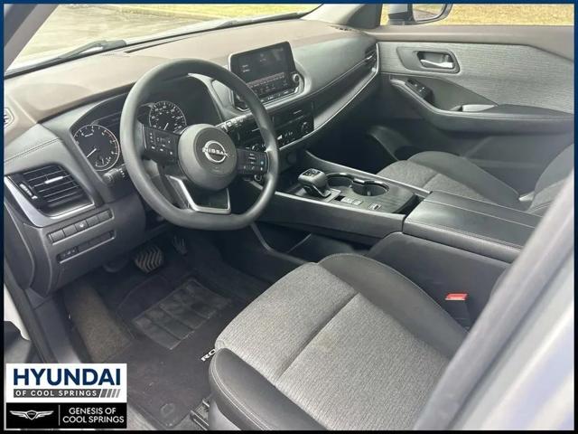 2022 Nissan Rogue SV FWD