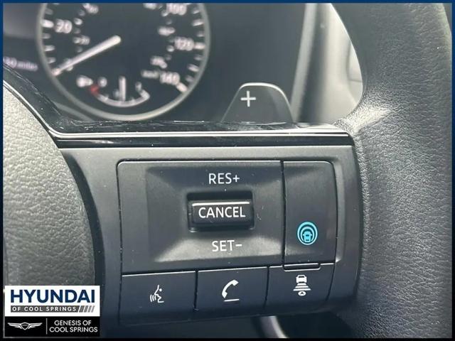 2022 Nissan Rogue SV FWD