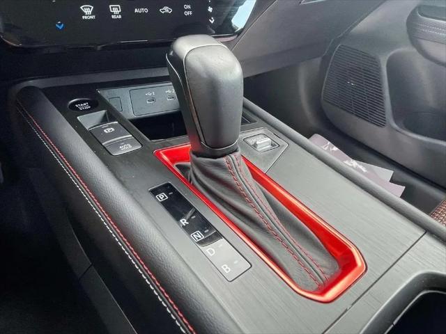 2025 Nissan Kicks SR Intelligent AWD