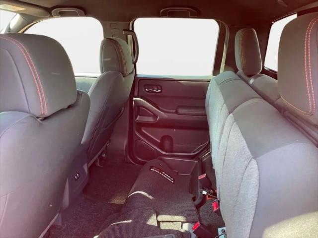 2025 Nissan Frontier Crew Cab PRO-4X 4x4