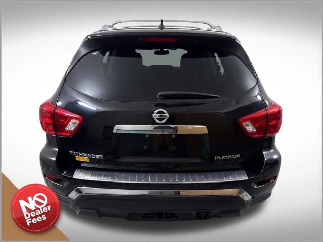 2017 Nissan Pathfinder Platinum