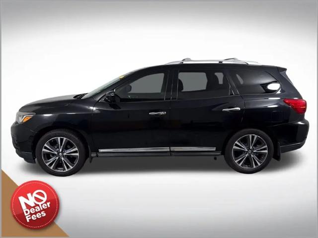 2017 Nissan Pathfinder Platinum