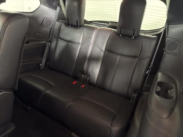 2017 Nissan Pathfinder Platinum