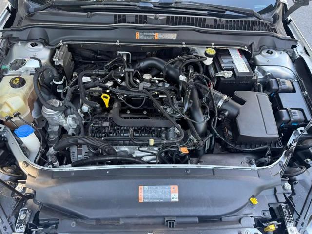 2020 Ford Fusion SE