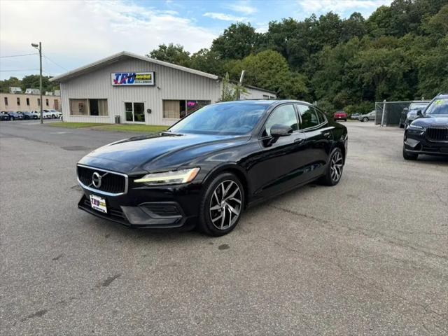 2019 Volvo S60 T6 Momentum for sale in Berlin, CT