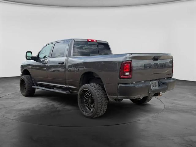 2025 Ram 2500 Tradesman Crew Cab 4x4 64 Box
