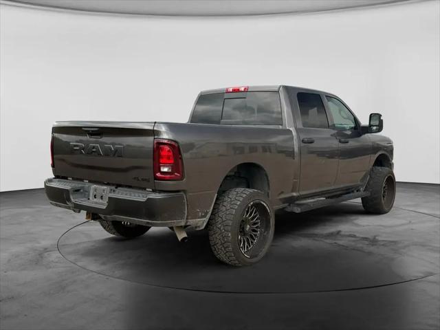 2025 Ram 2500 Tradesman Crew Cab 4x4 64 Box