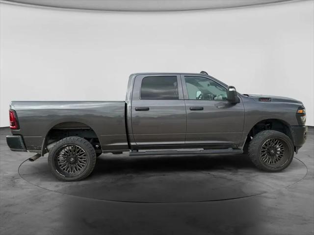 2025 Ram 2500 Tradesman Crew Cab 4x4 64 Box