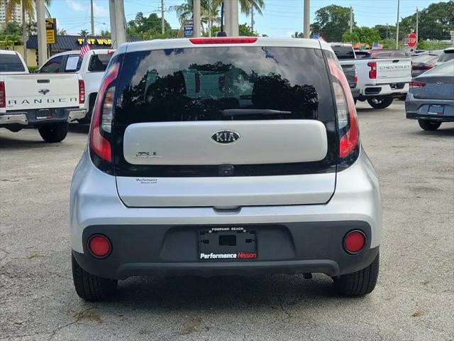2019 Kia Soul Base
