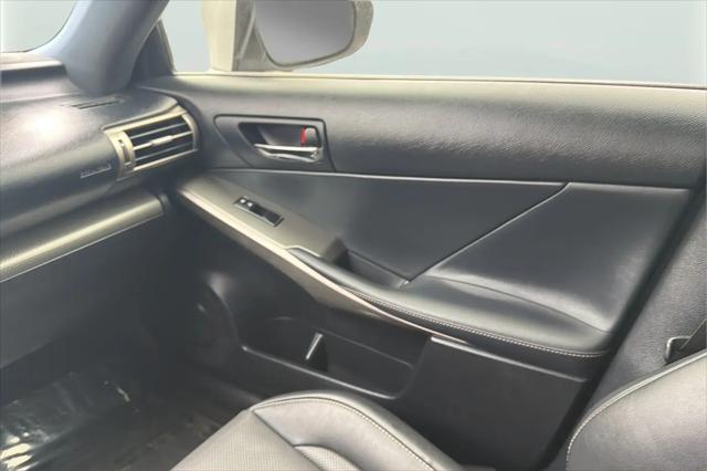 2016 Lexus IS 200t IS 200t