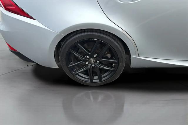 2016 Lexus IS 200t IS 200t