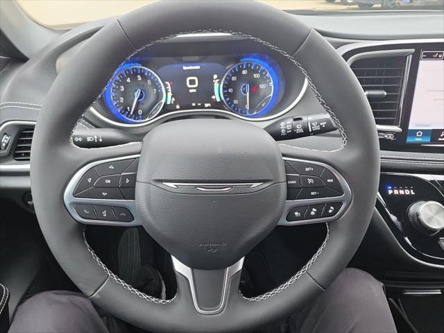 2027 Chrysler Pacifica Select AWD
